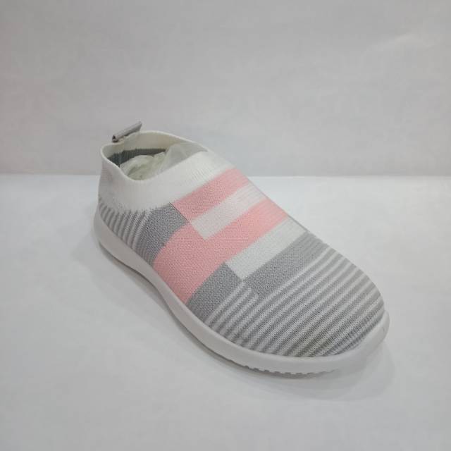 Fashion anak sepatu import kdm 27-32