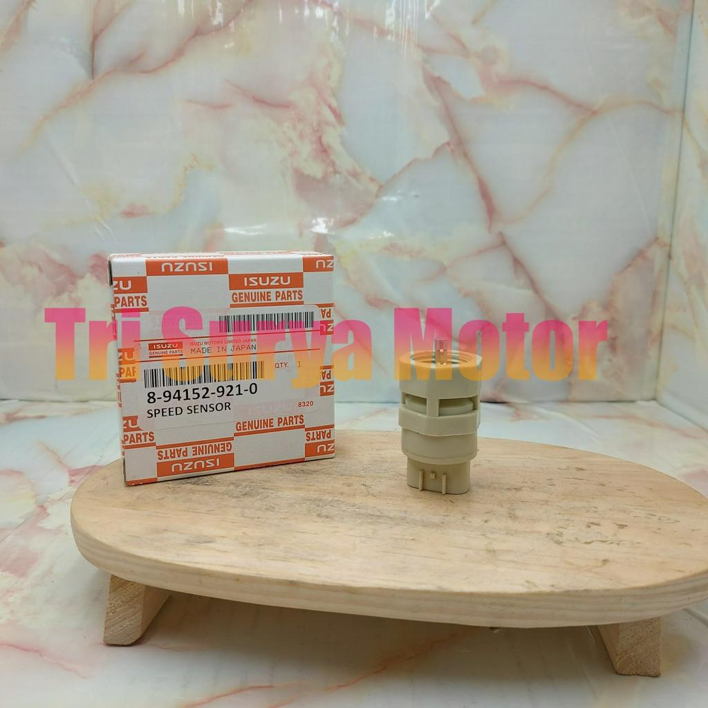 Sensor Speedometer Sensor Speed KM Kecepatan Panther/Panther Touring/NHR55/NKR66 8-94152-921-0