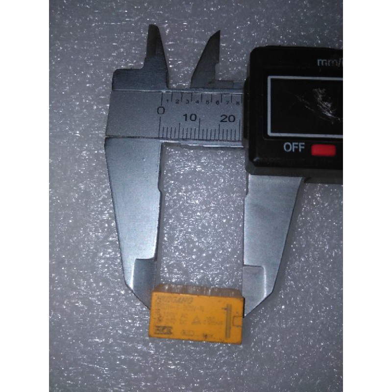 relay huigang 12 volt 8 kaki