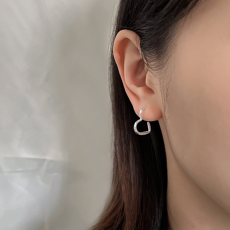 Anting S925 Silver Glossy Bentuk Hati Untuk Wanita