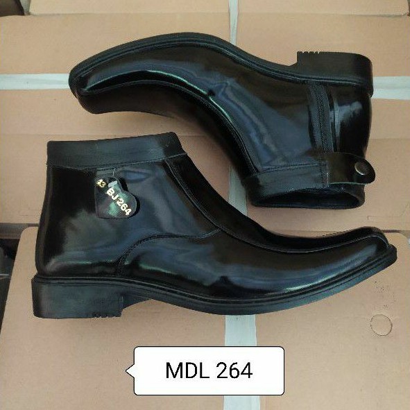 MDL PDH Polri TNI security guard PNS sepatu kerja formal tampil lebih keren
