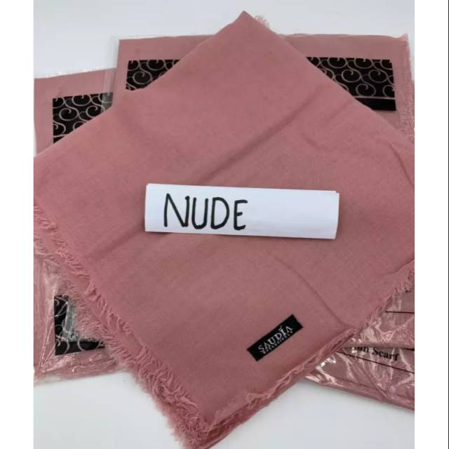 Kerudung Rawis Saudia