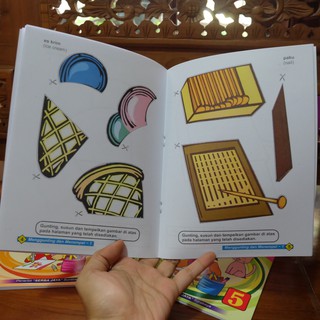Buku Aktivitas Anak Menggunting dan Menempel TK SD Serba Buku Aktivitas Anak Menggunting dan Menempel TK SD Serba