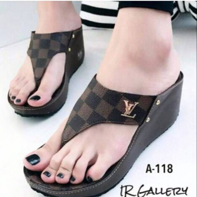 wedges Jepit lv