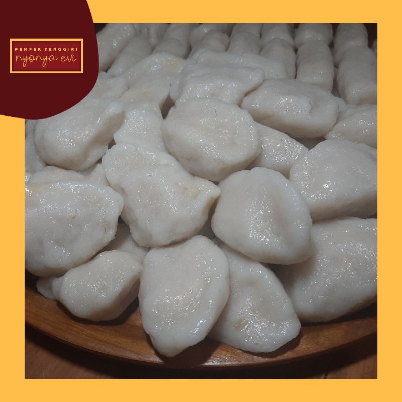 

Pempek Keju Asli Tenggiri Nyonya Evi (50 gr)