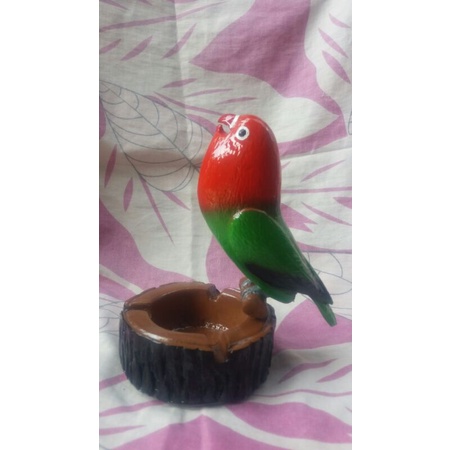 asbak burung lovebird, patung burung