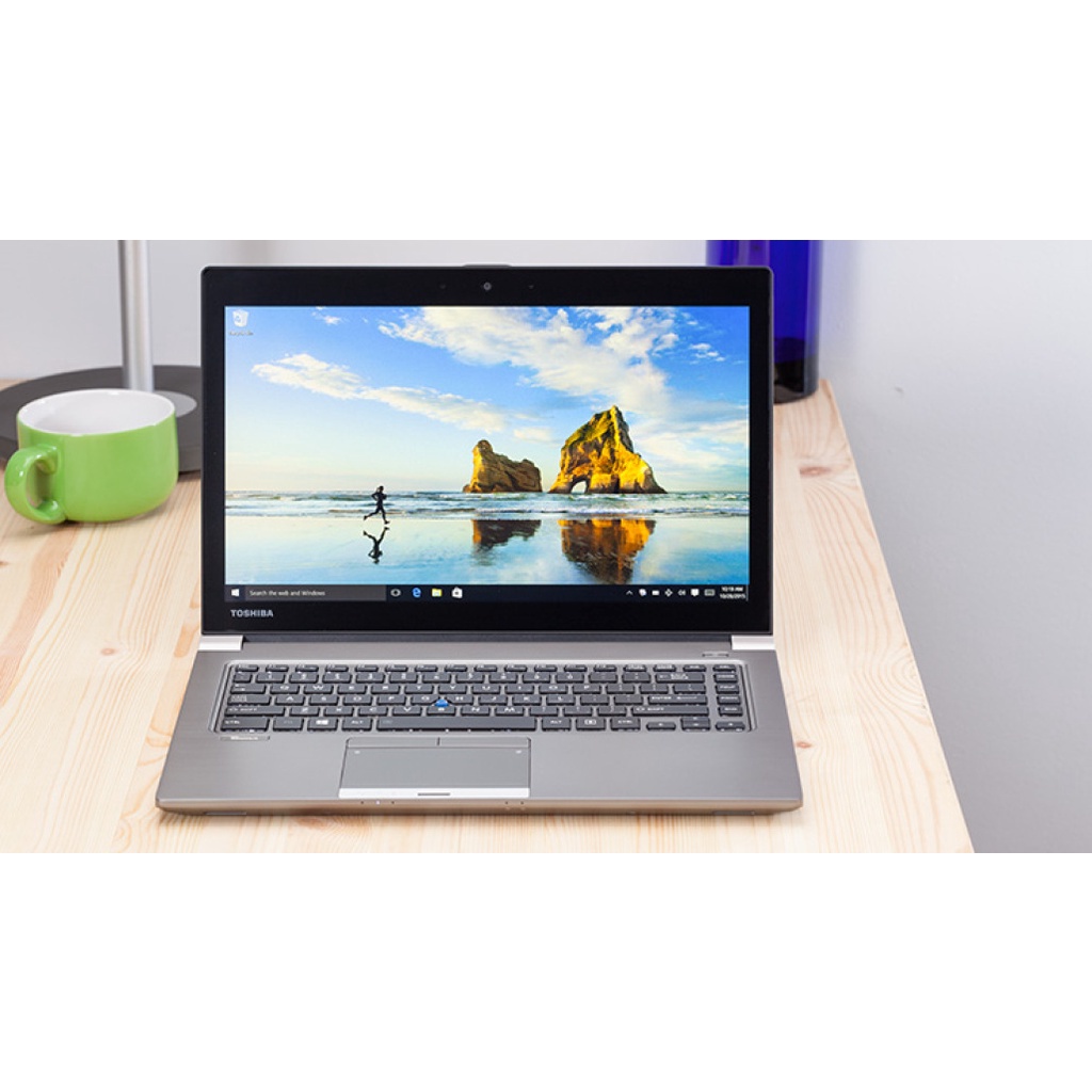 Toshiba Dynabook Z40 Intel Core i5-6200U RAM 8GB SSD 256GB FAST Windows 10 Pro Bergaransi