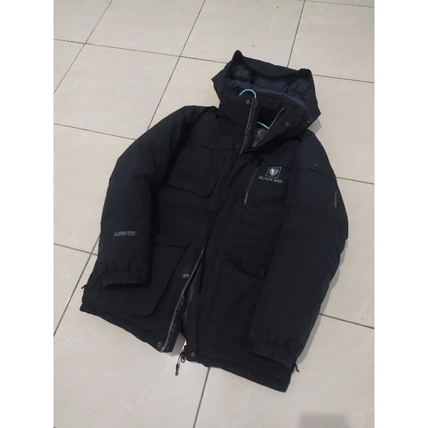 Jaket bulang black yak