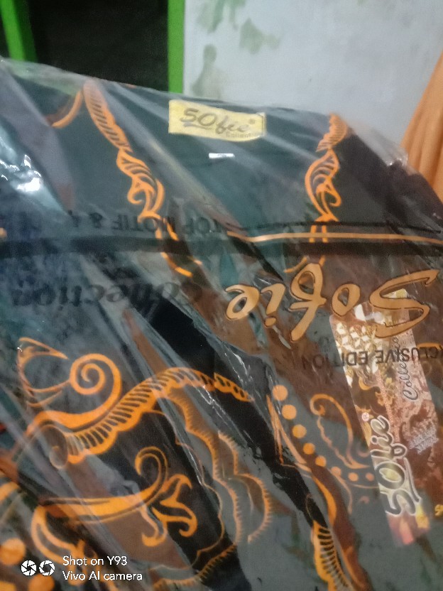 Hem Batik Pria Lengan Pendek