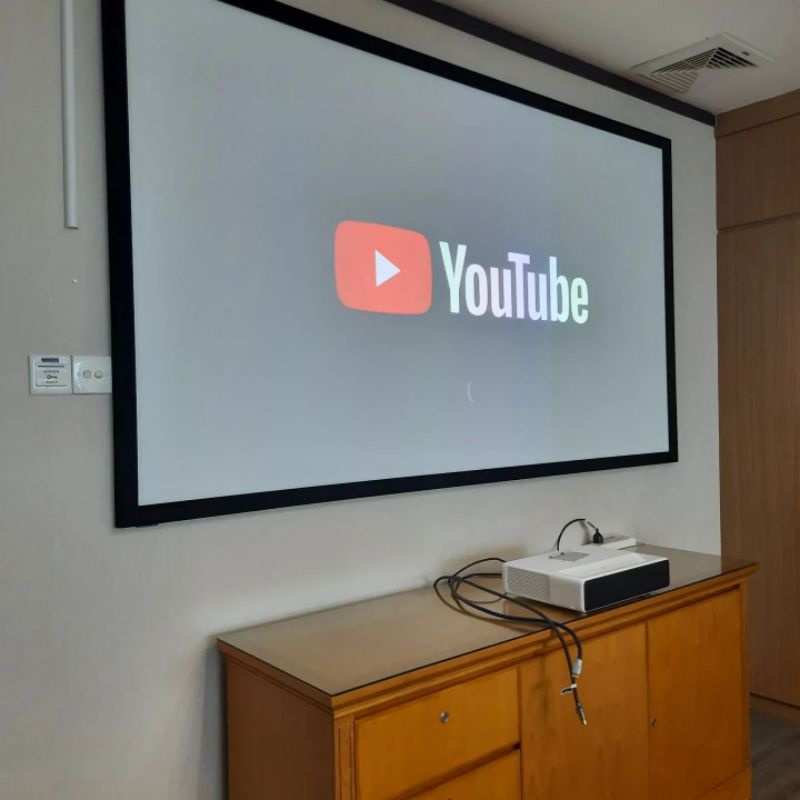 Fixed frame screen 120&quot; 16:9  264cm x 146cm