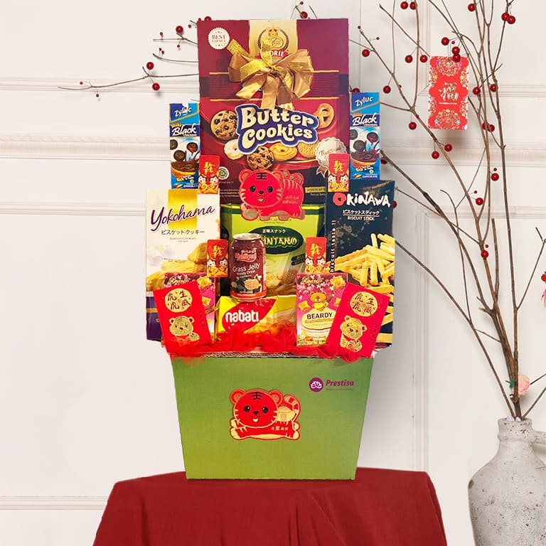 

SNACK & TABLEWARE HAMPERS 011 IMLEK