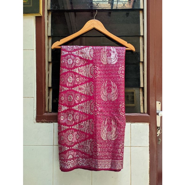 Preloved Kain Songket Premium Merah Maroon Silver