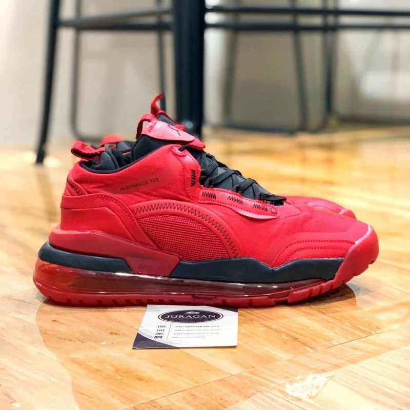 Jordan Aerospace 720 &quot;Raging Bull&quot;