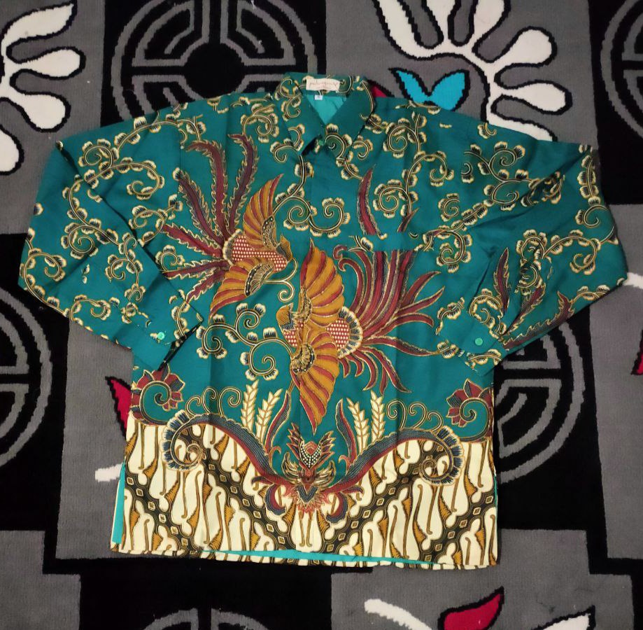 Kemeja Batik Semi Sutra Shyntetic Exclusive Puring Istimewa Pundak Pakai Busa
