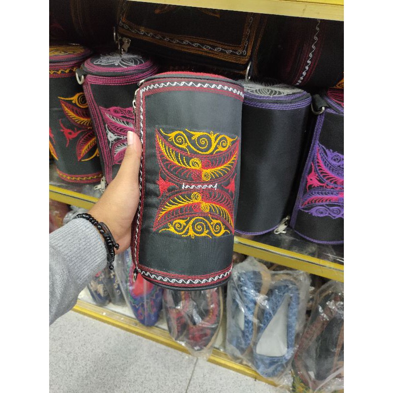 tas selempang cewek motif pintu Aceh | tas oval khas aceh