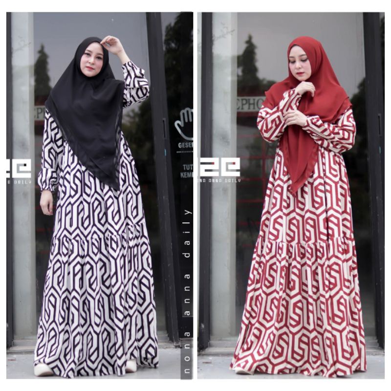 MAZE BY NONA ANNA DAILY