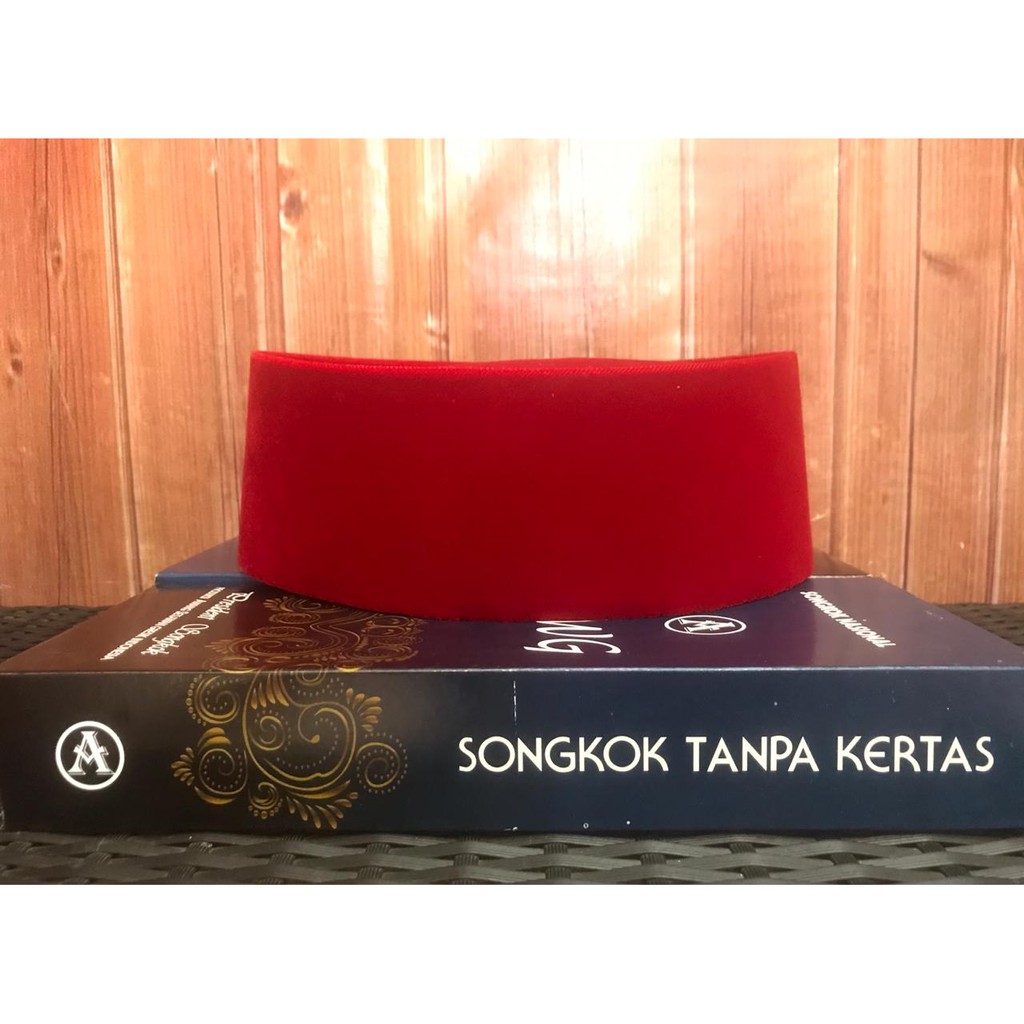 Peci/Songkok/Kopiah Merah Polos Silat Betawi