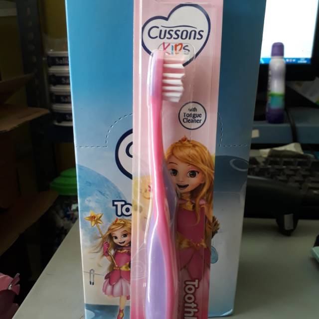 Cussons kids toothbrush