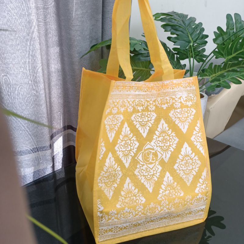 (1 lusin =12 psc) tas hajatan dus 22x22