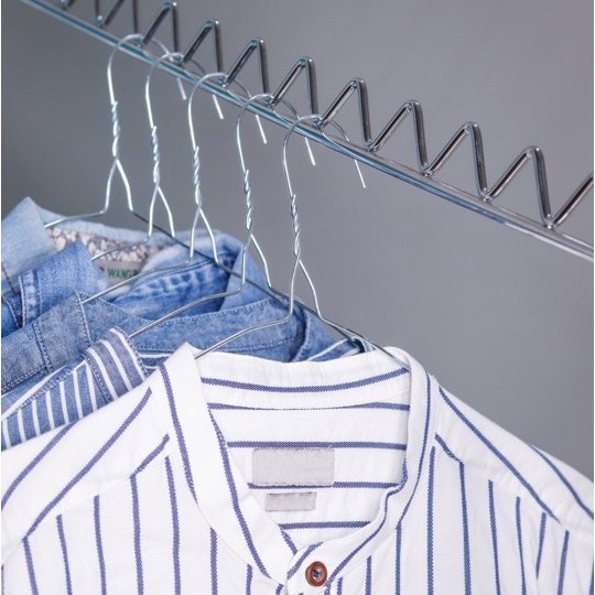 Hanger Kawat / Gantungan Baju Isi 10