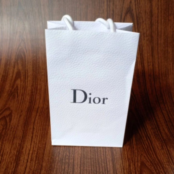 

✨ BISA COD ✨ D.I.O.R Paper Bag ( M)