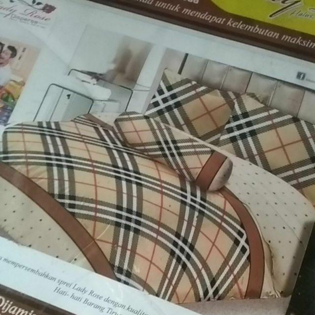 Sprei B2 Bonita Doraemon & Friends 160x200