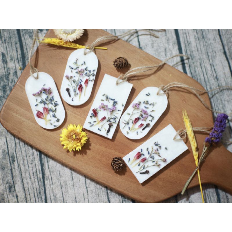 Scented Wax Sachet / botanical wax sachet / lilin aromatherapy