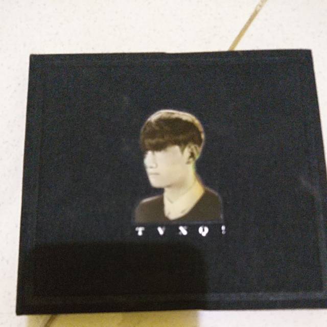 TVXQ Catch Me album (black) album only second