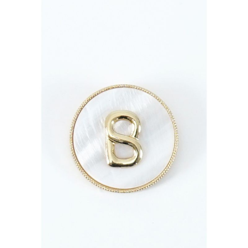 WHITE SHELL BROOCH BUTTONSCARVES