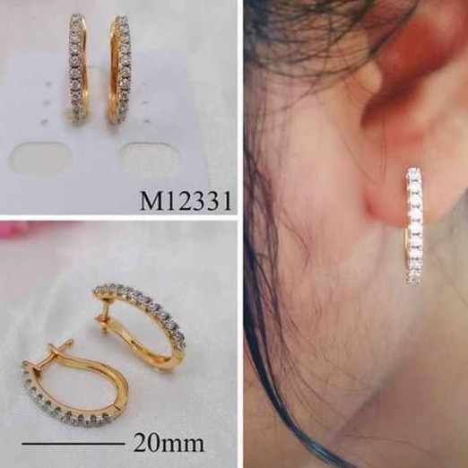 ANTING WANITA ANTING TITANIUM MODEL BERLIAN IMITASI