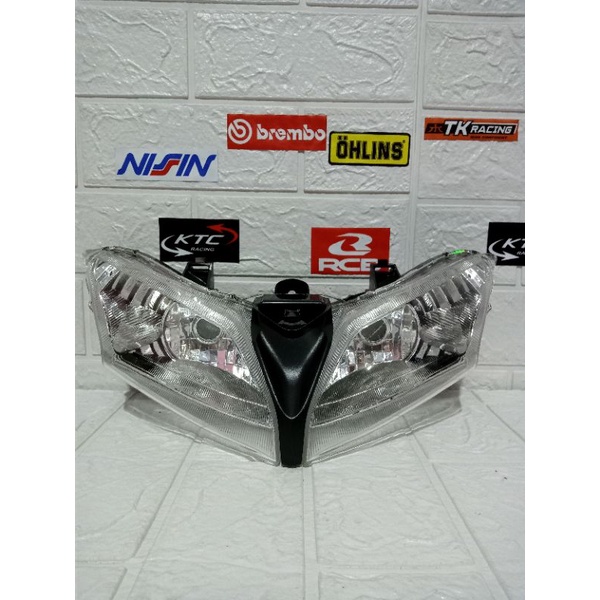 REFLEKTOR LAMPU DEPAN HONDA BLADE