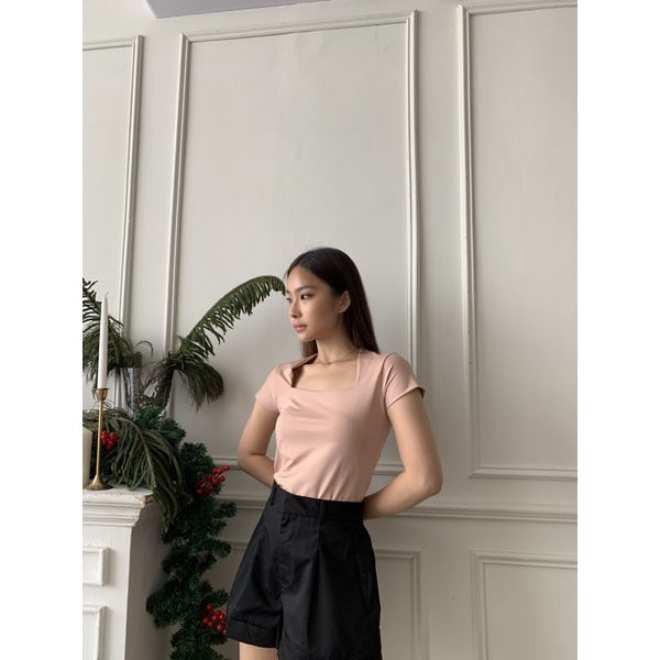 Kuma Square Neck Top / Blouse Wanita