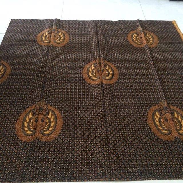 Batik sogan lawasan
