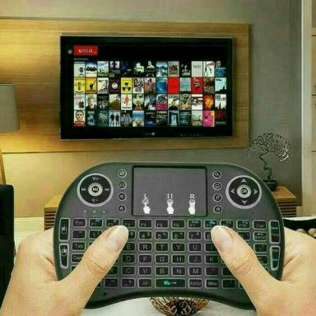 [COD] MINI KEYBOARD WIRELESS I8 / RECHARGEABLE MINI WIRELESS KEYBOARD KEYBORD I8 UNTUK TV BOX ANDROID ORIGINAL
