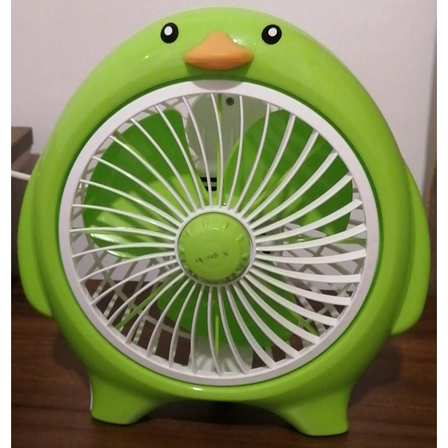 Kipas Angin Karakter Mini Fan Listrik 10Inch