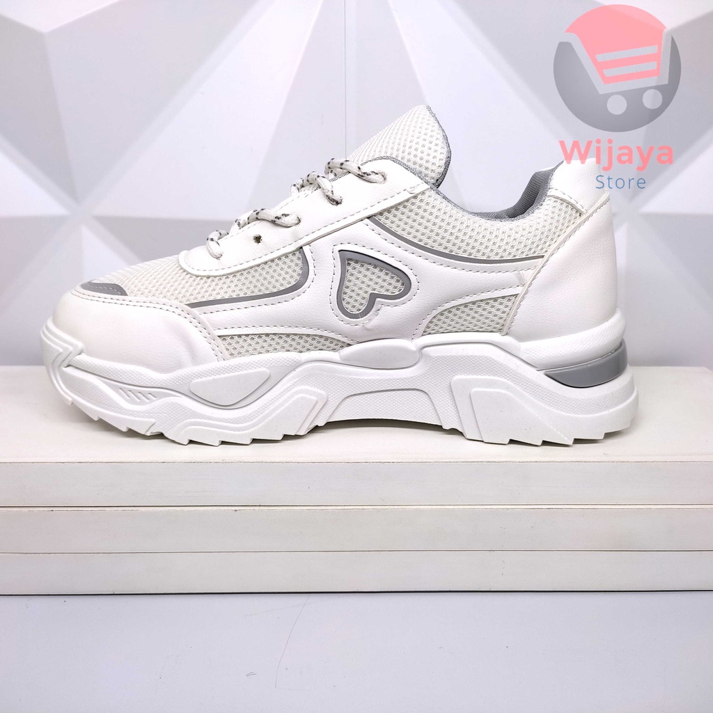 Sepatu Wanita Sneakers Putih RAFA SHERLY Korean Style Fashion Shoes Sport untuk Penampilan yang Stylish VEGA