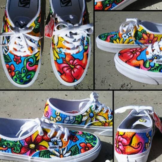 

SEPATU LUKIS BEBAS DESAIN CUSTOM NAMA GAMBAR KUALITAS RAPI CEPAT 80