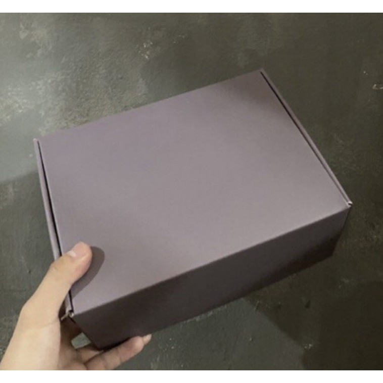 

Decide Box Indonesia - Corrugated Box Lilac / Kotak Kado Warna Lilac.