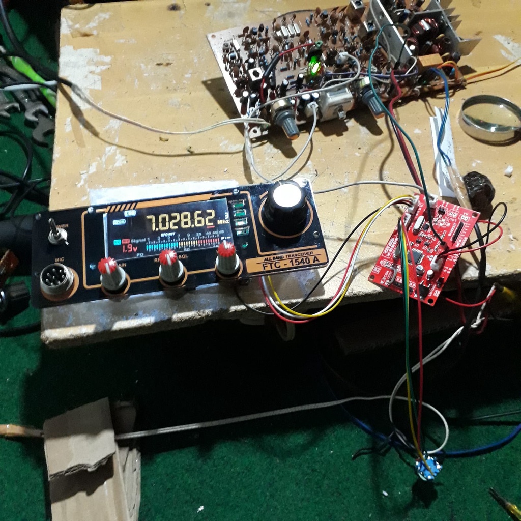 kit 5-10 watt ssb  hf radio mono band fullset cover depan sesuai poto