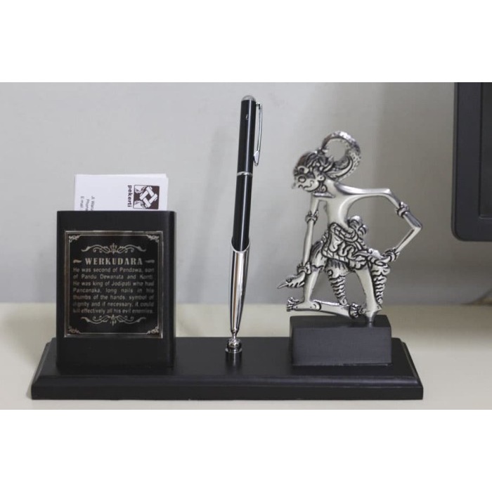 

Tempat Pulpen & Kartu Nama Wayang Arjuna