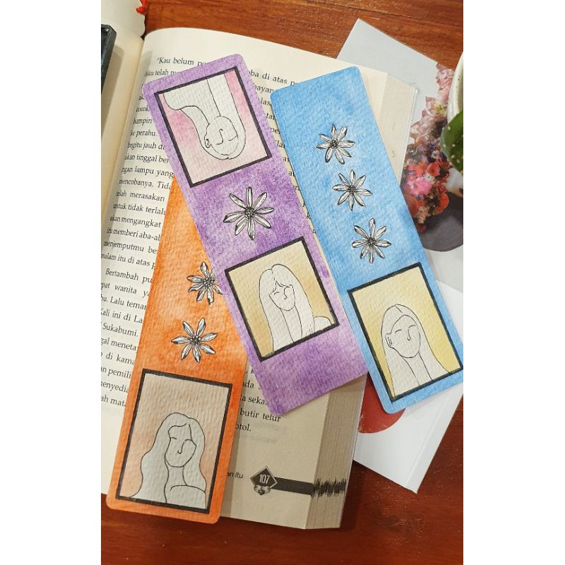 

Pembatas buku/ bookmark (isi 3): Potret Series