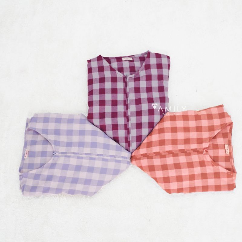 Preloved elga dress by amily hijab