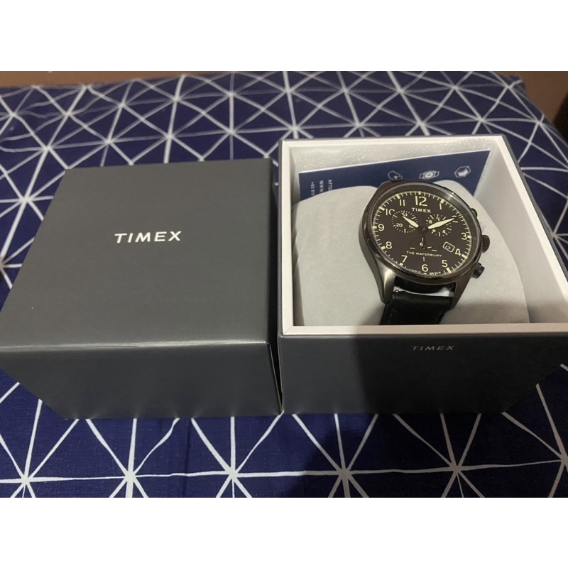 Jam Tangan Timex Waterbury Traditional Chronograph 42mm Leather Strap