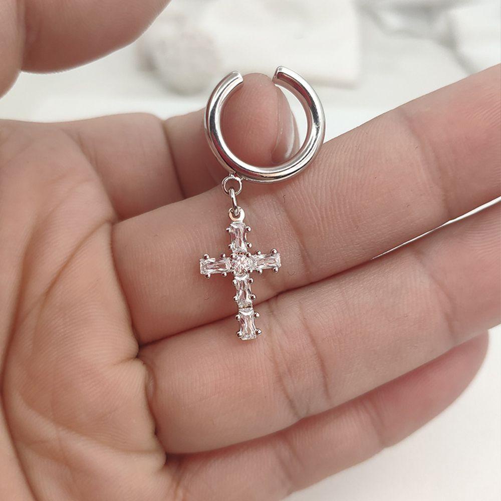 NEEDWAY Wanita Anting Klip Temperamen Sederhana All-match Y2K Berlian Imitasi Disepuh Asimetri Earrings