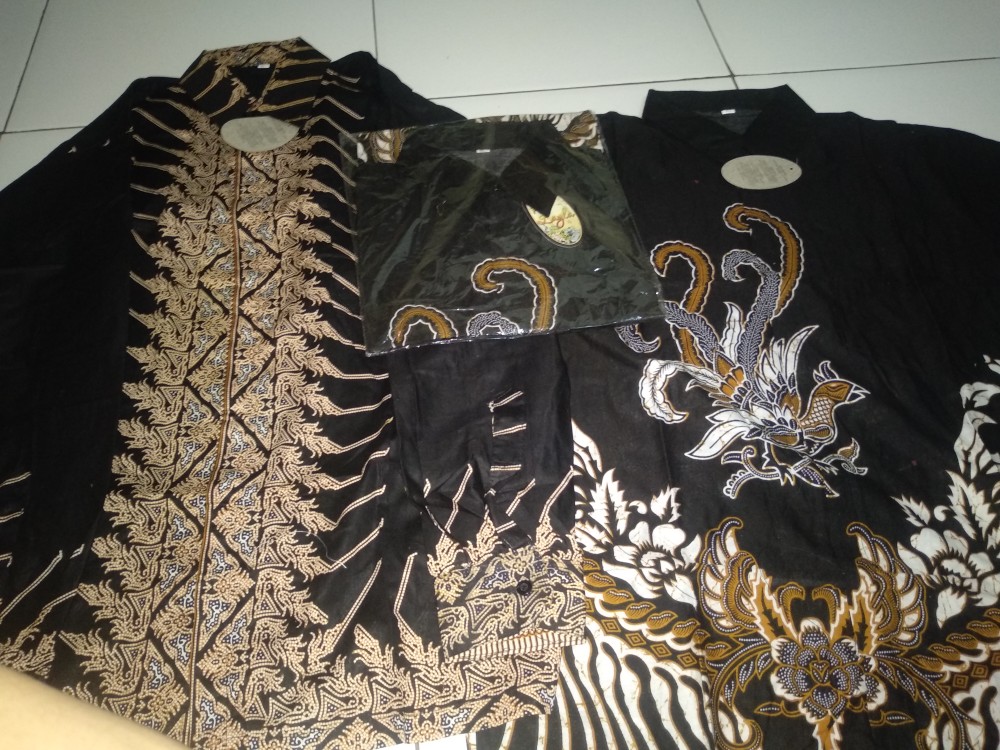 Distro Batik Hrb026 Kenongo Kemeja Tosca Pende Pekalongan Padi M L Xl Sogan Tulis Halus Kemeja Batik