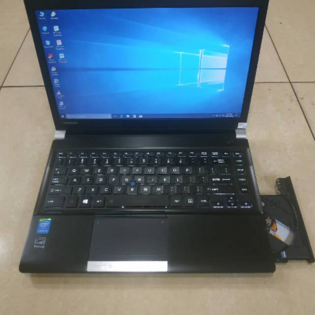Laptop Toshiba Portege R30A ram 8gb Hardisk 500gb Murah Bagus Bergaransi