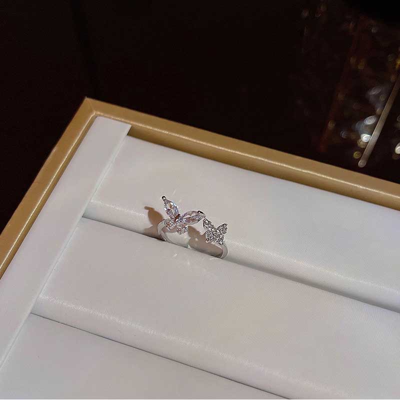 Cincin S925 Silver Desain Kupu-Kupu Aksen Kristal Berlian Untuk Wanita