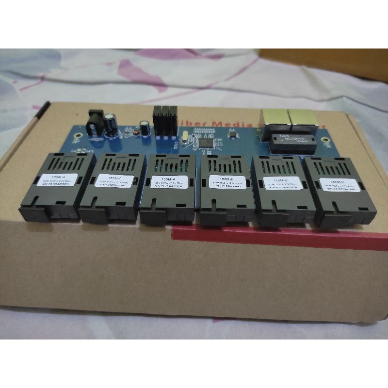 Media Converter 6 FO 2 LAN