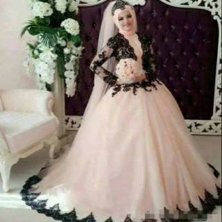 dress pengantin hijab