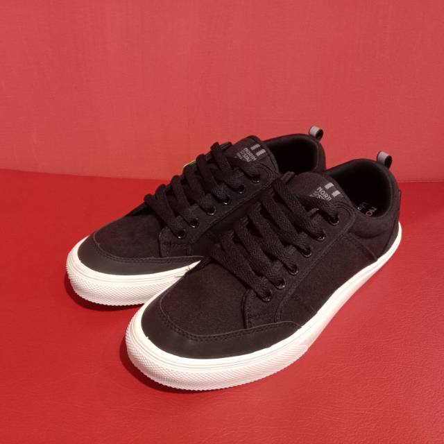 Sepatu North*Star by Bata 889-6673